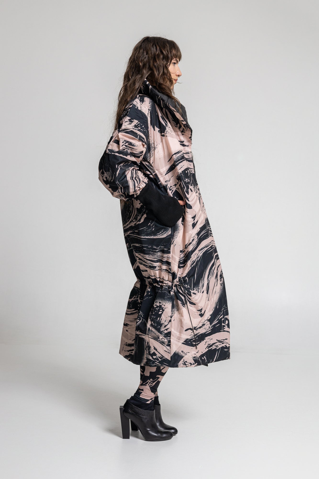 printed maxi coat long ribbed black thumbhole cuffs