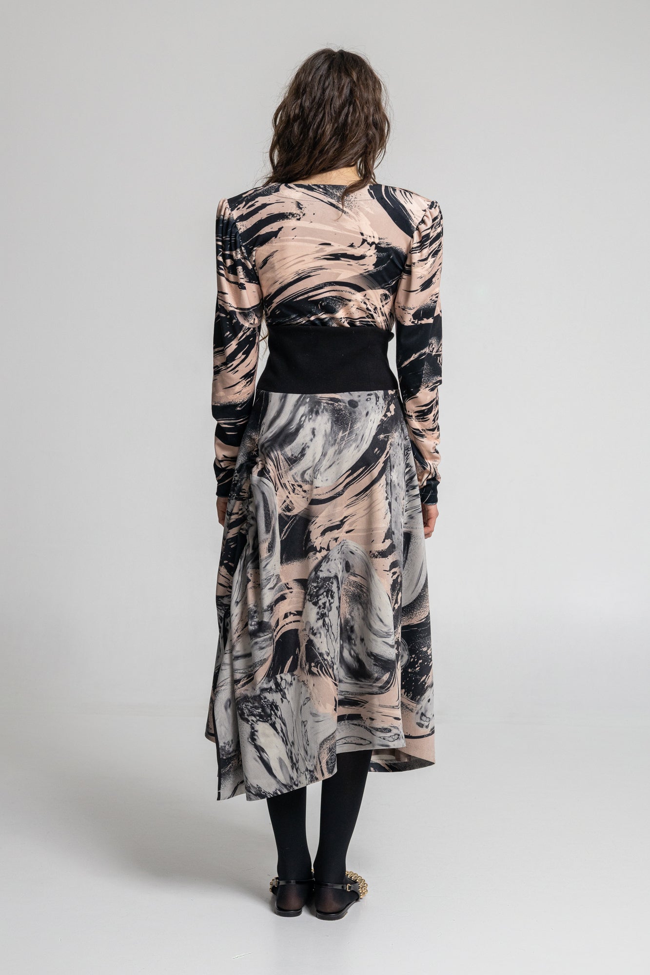 soft elastic velvet top mid length cut