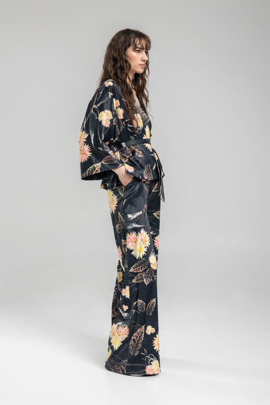 Floral wrap kimono with asymmetric cut