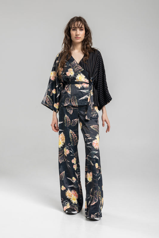 Floral wrap kimono