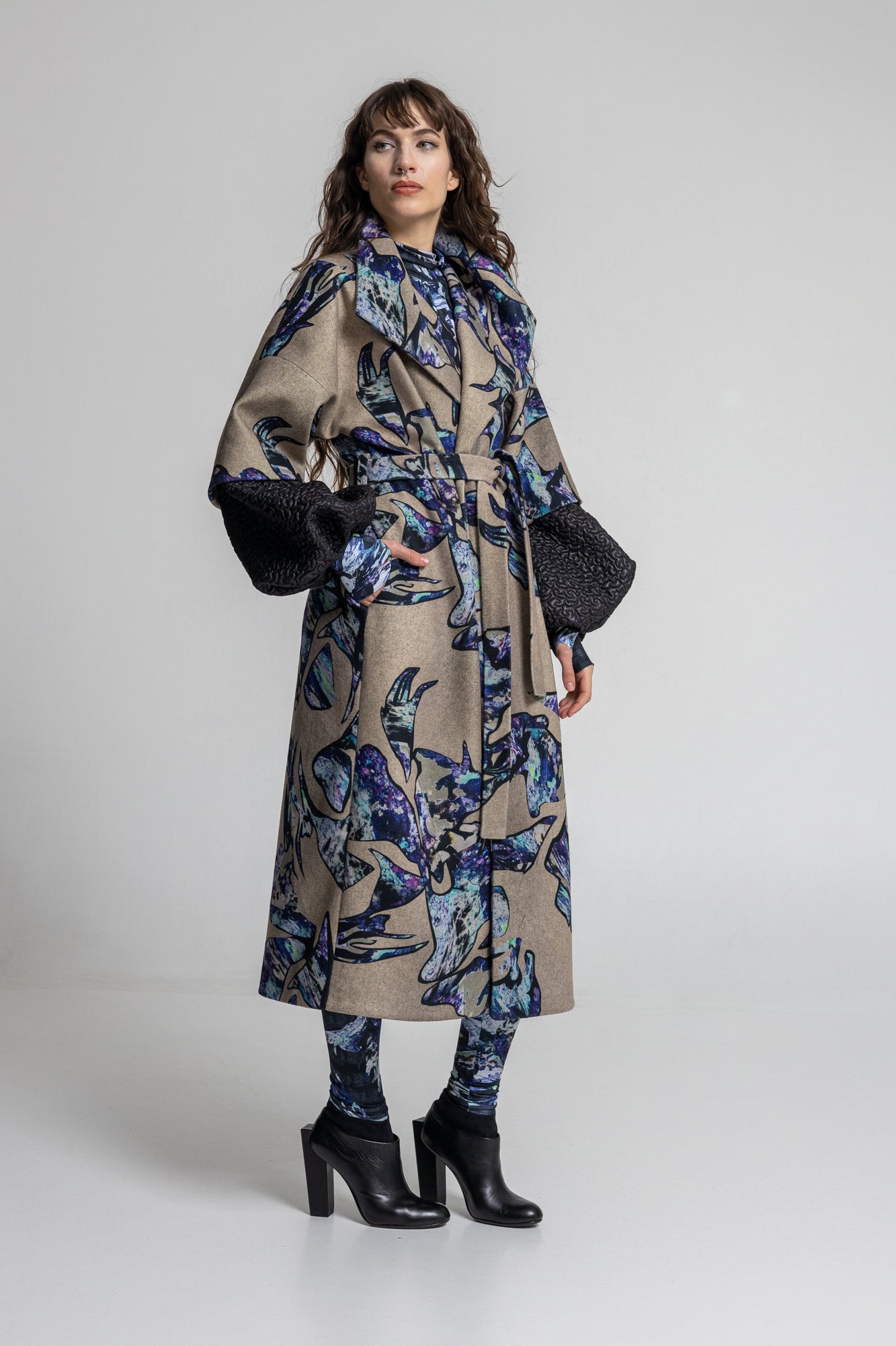 overlapped printed maxi coat with viscose lining