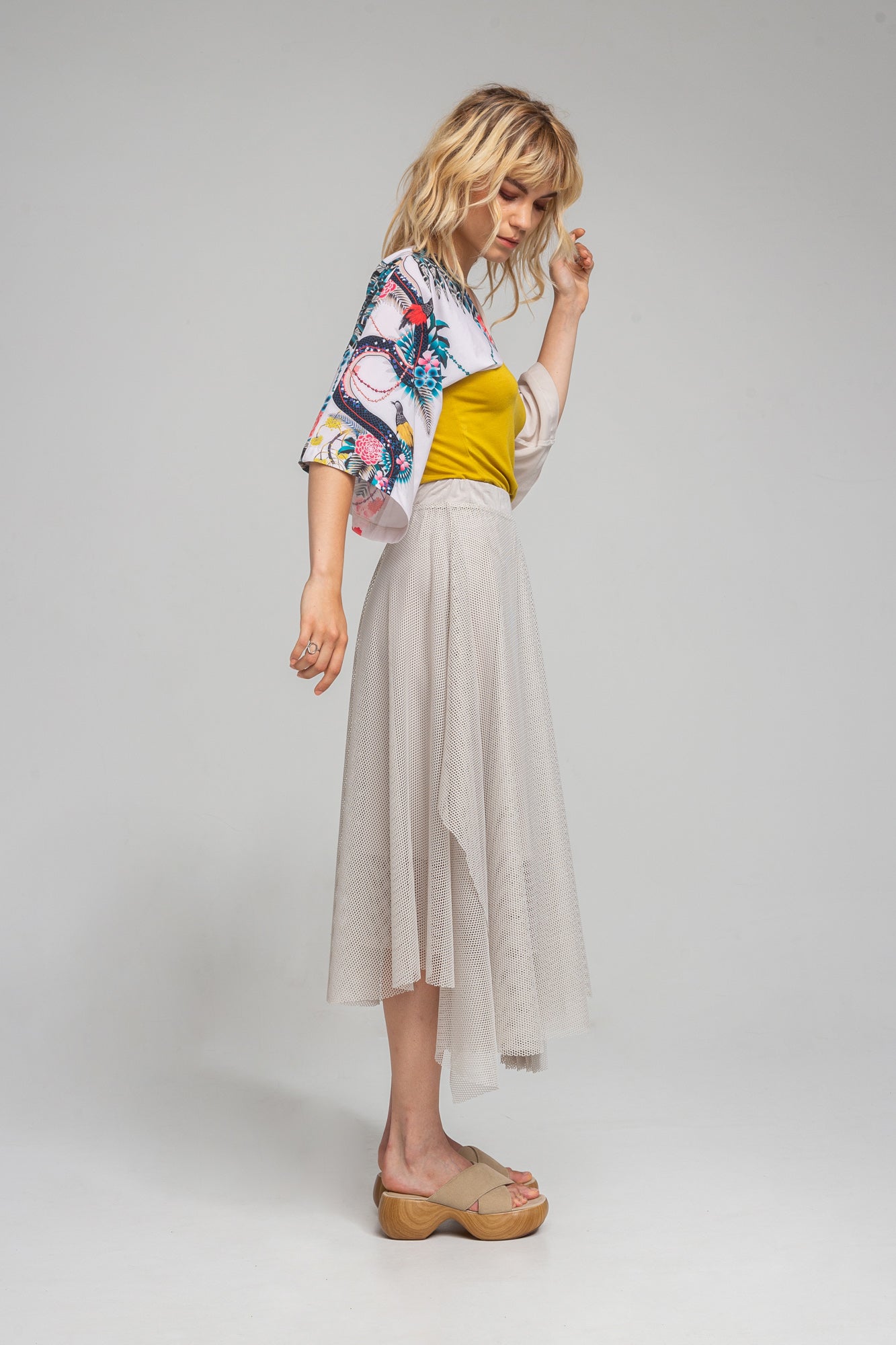 mesh pleated maxi skirt with elastic waistline artista budapest