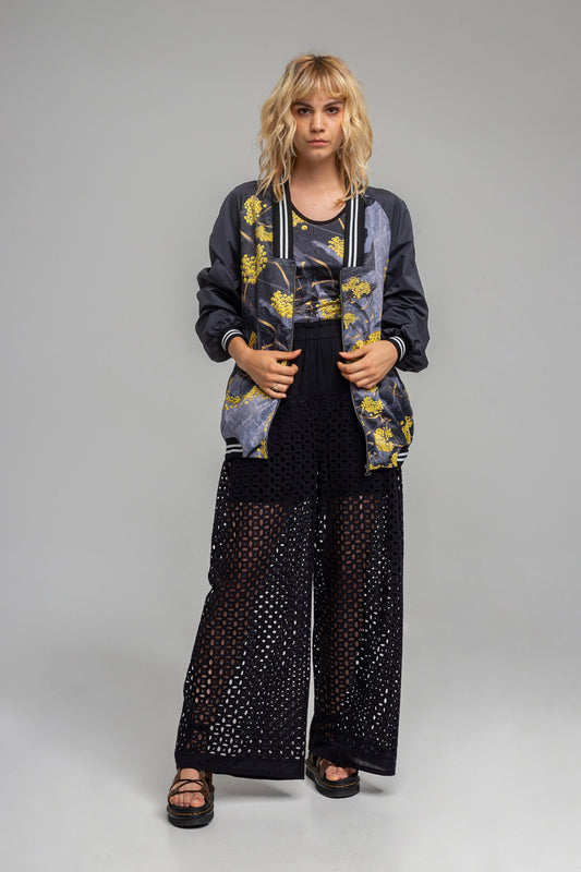 V-neck elongated cut bomber jacket artista budapest