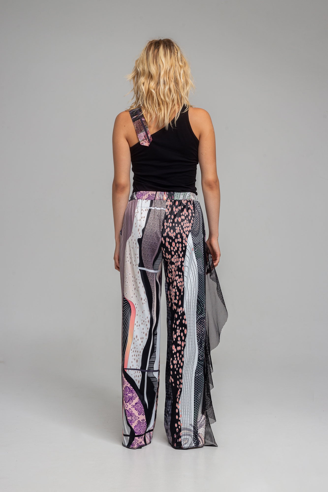 stretchy tank top made of premium viscose blend artista budapest