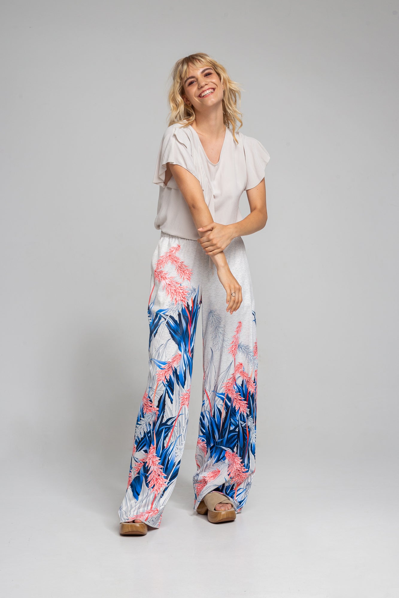 palazzo pants with front pockets artista budapest