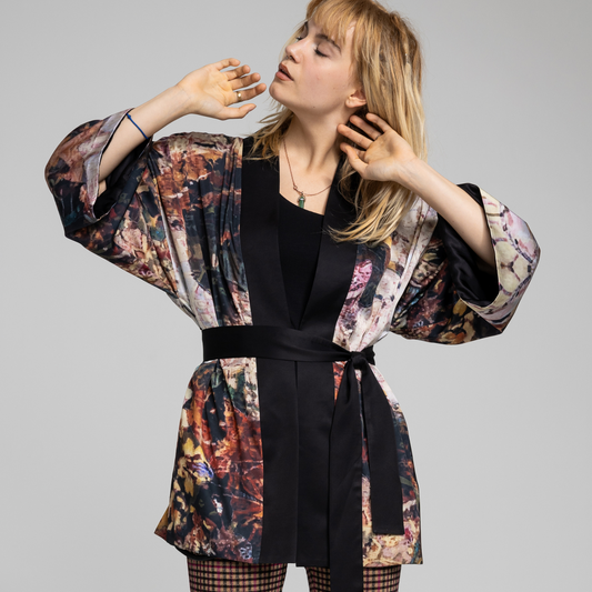kimono from lightweight fabric
