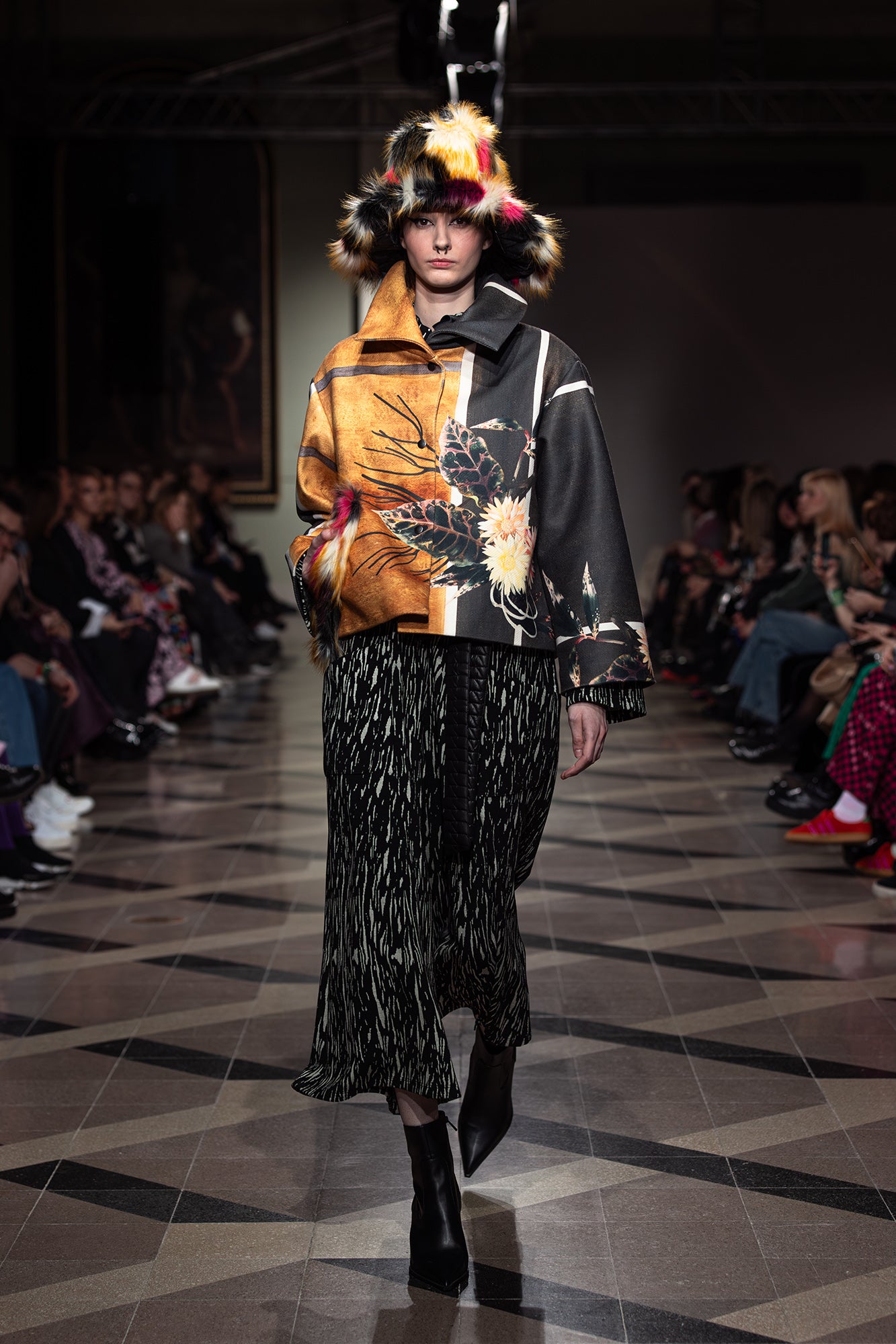 HAILEY Cropped Coat on the runway of bcefw