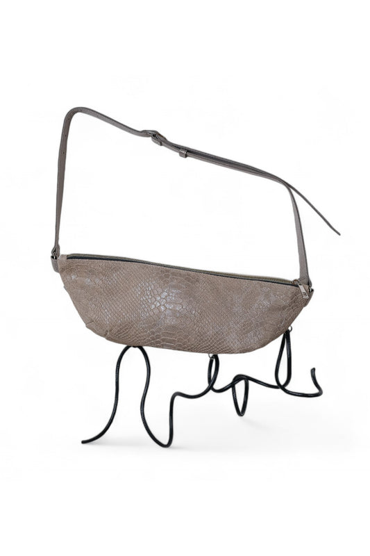 Hazel Hype Ikebana Bag