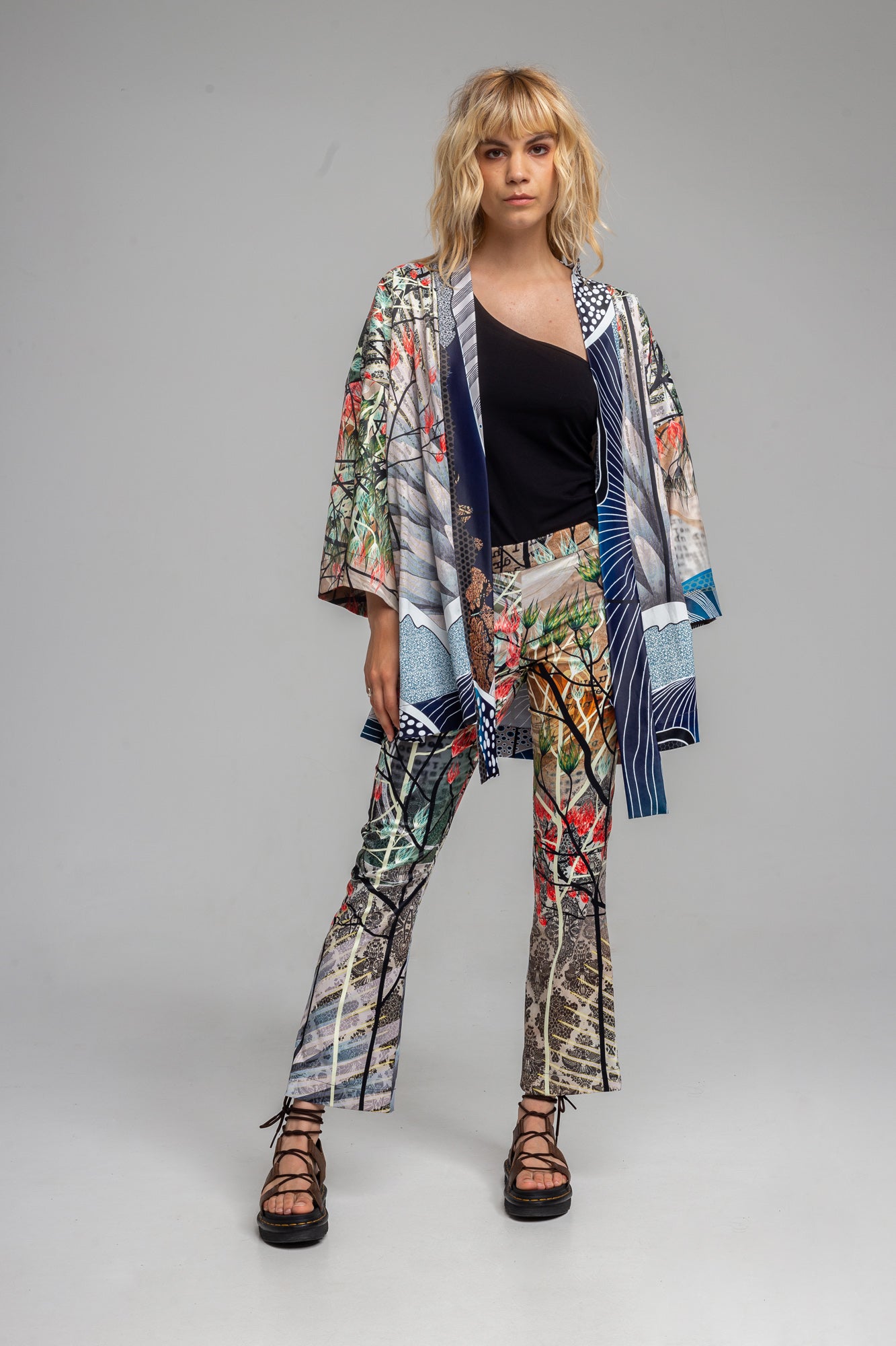 kimono style jacket artista budapest