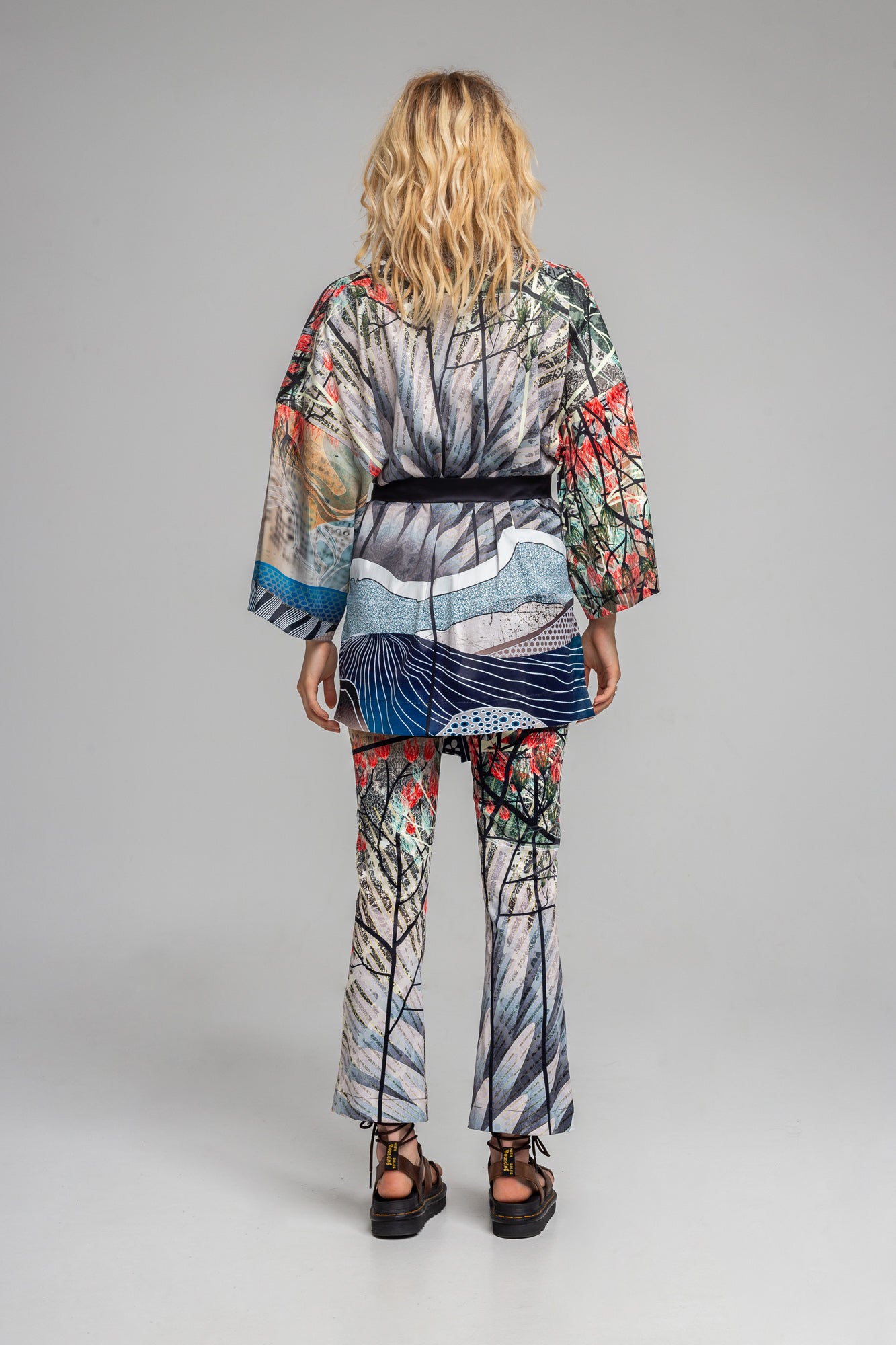 LIL printed one-size kimono