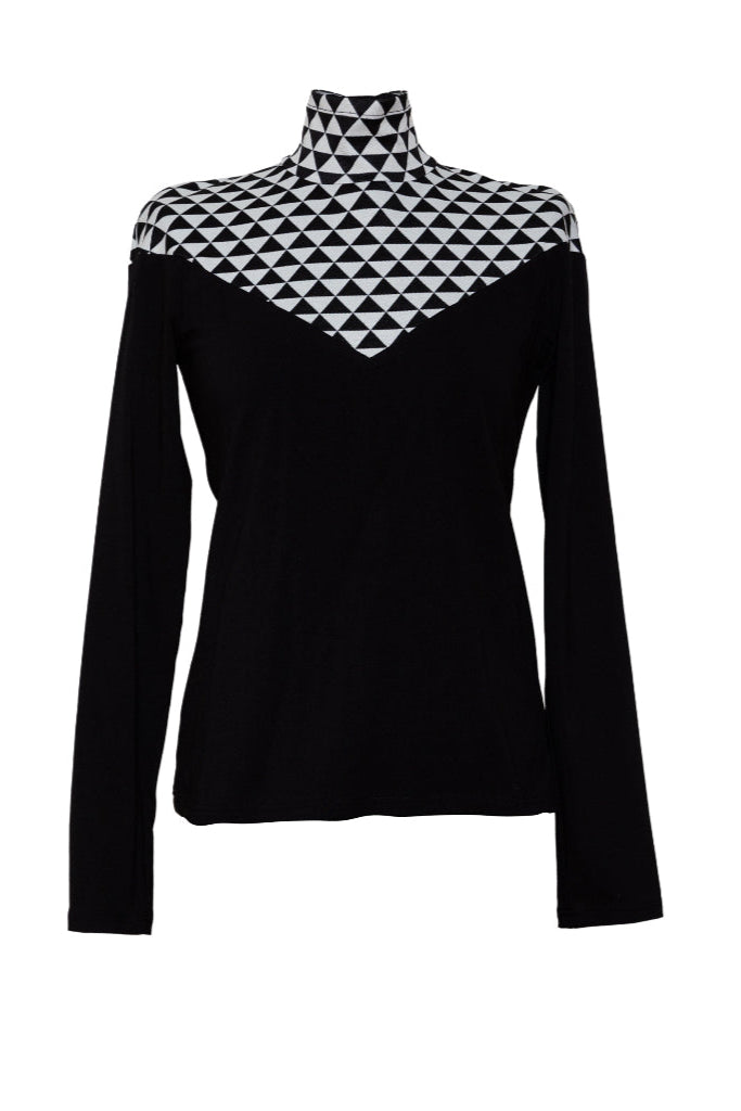 turtleneck with long sleeves