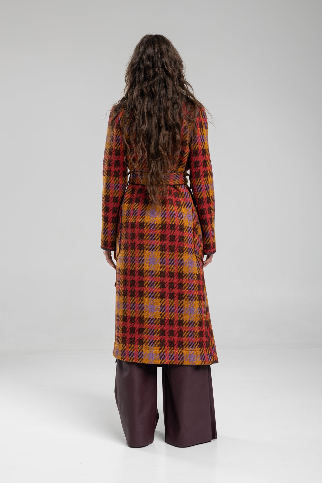 maxi knitted coat with tie belt