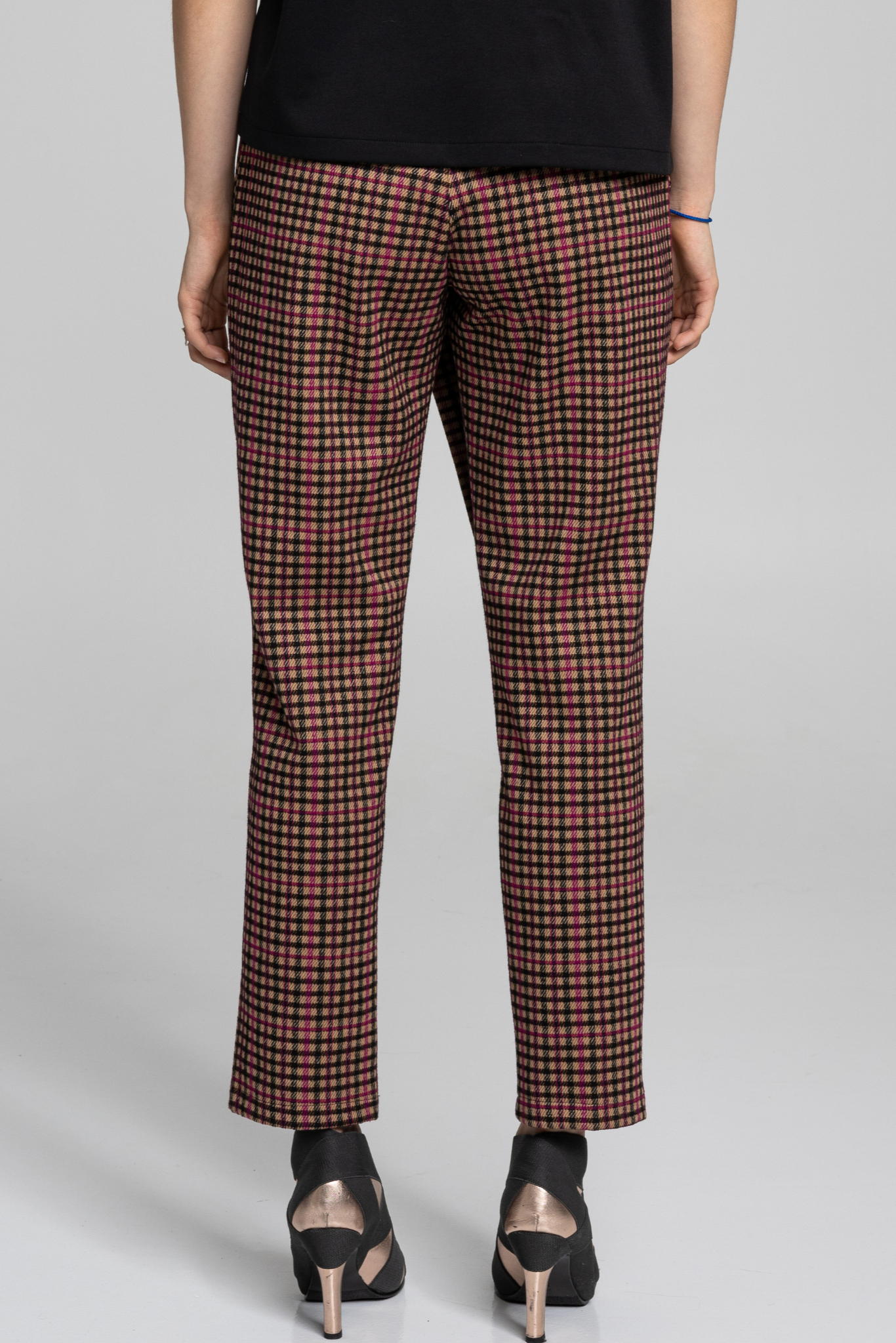 RUN RED pants