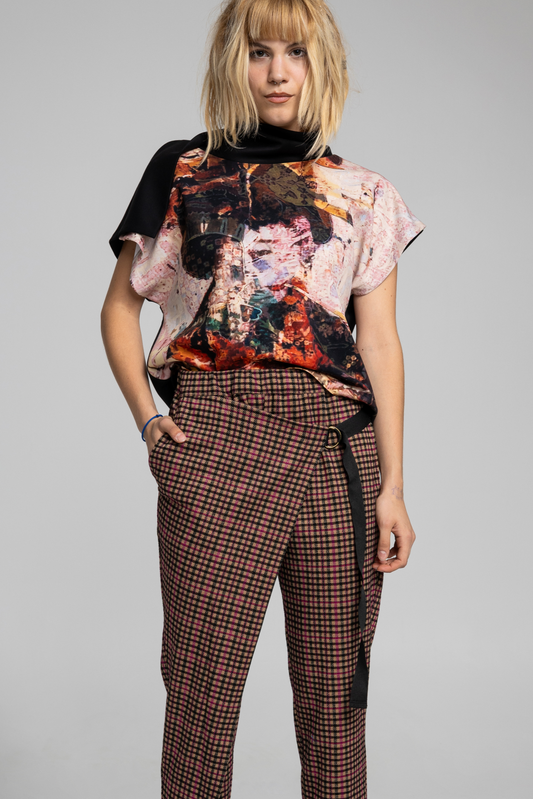 RUN RED pants