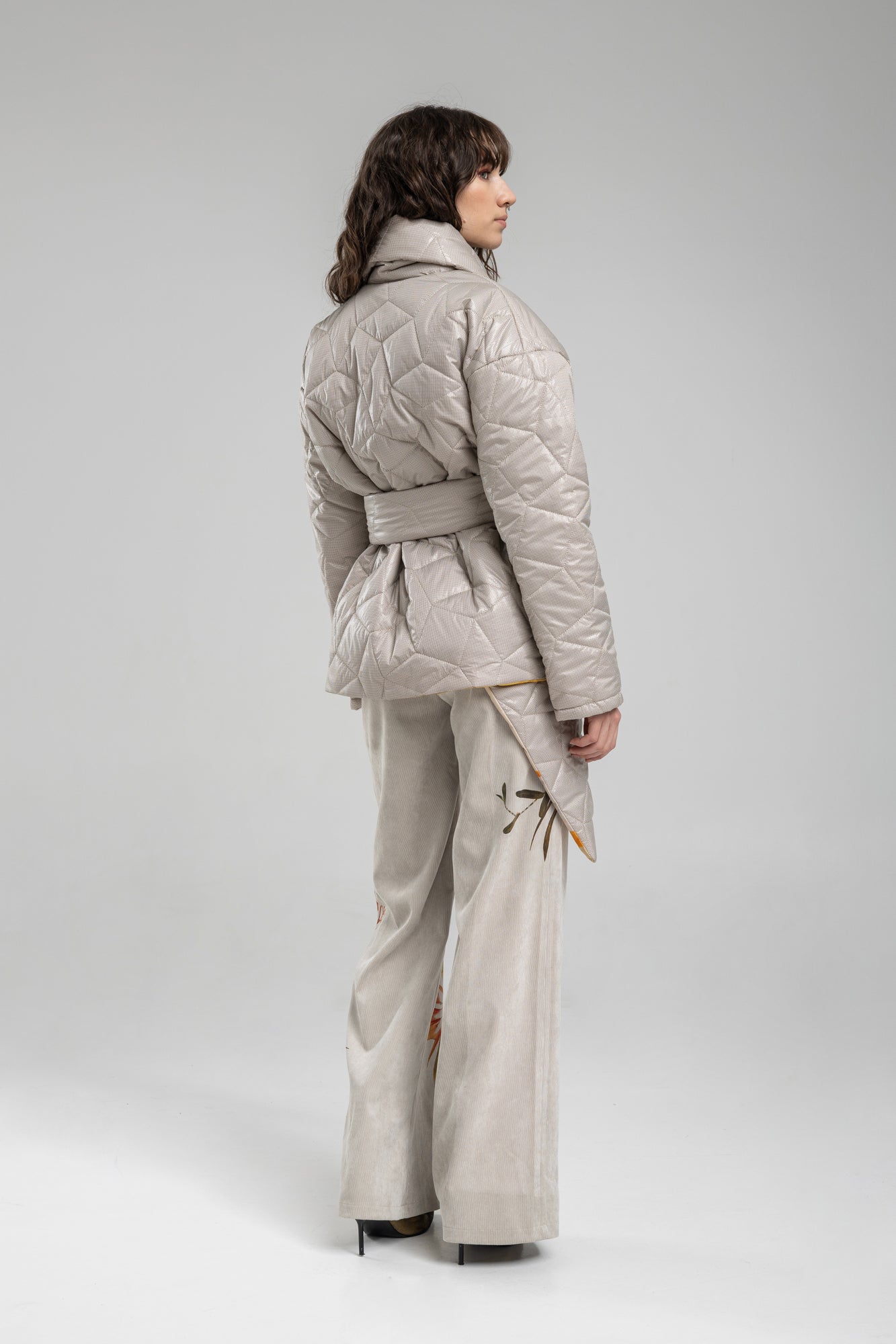 reversible jacket with plain nude side