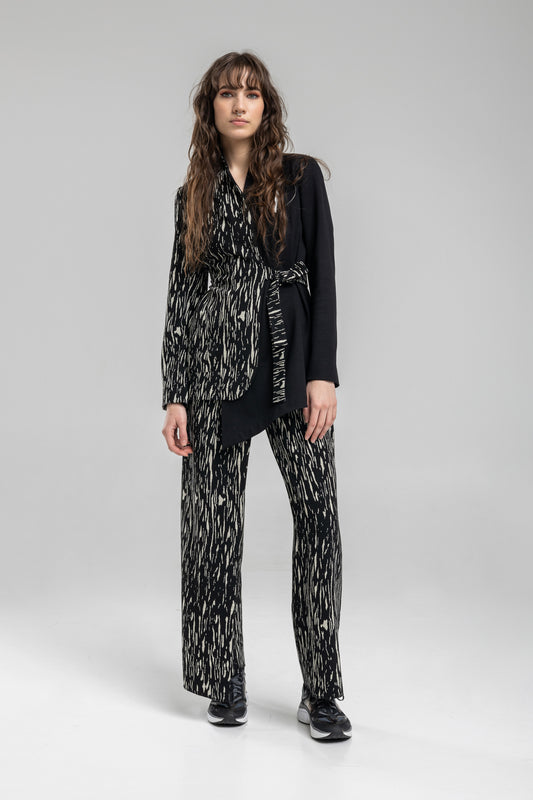 asymmetric jacket from soft viscose blend