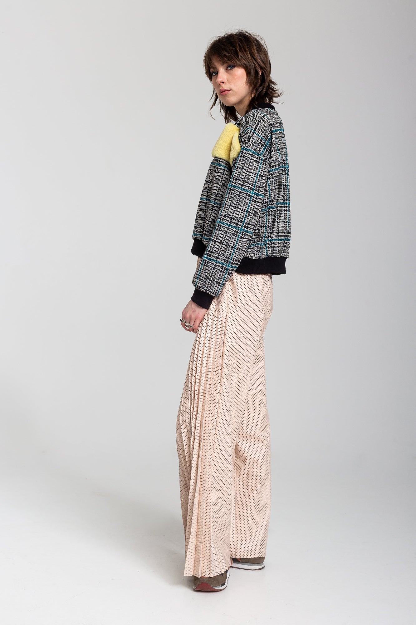 checkered jumper with elastic waistline