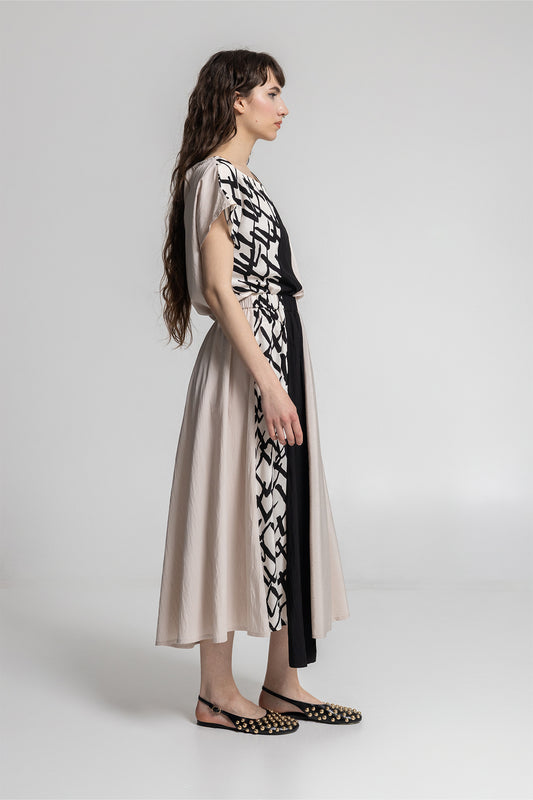 Blend Ivory Outfit with Skirt