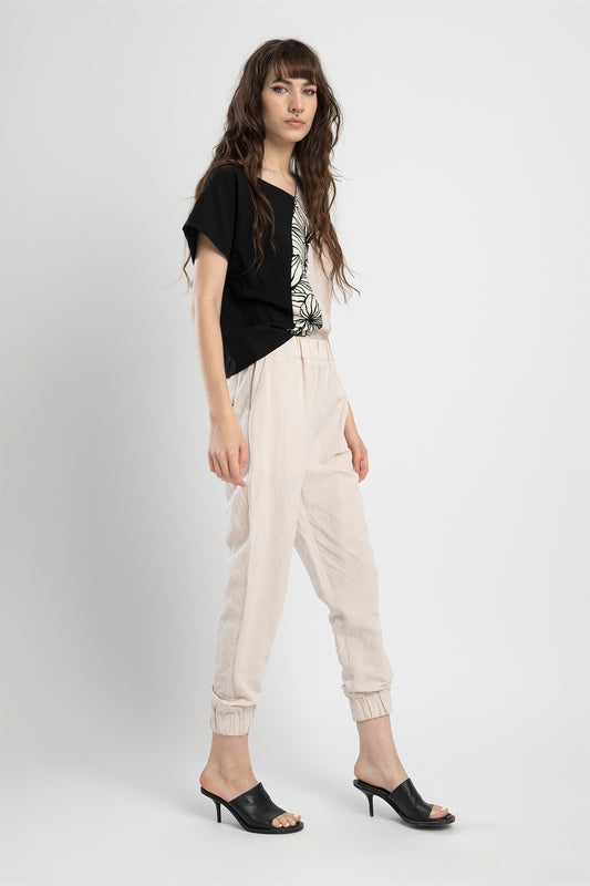 v-neck top from stretchable fabric artista budapest