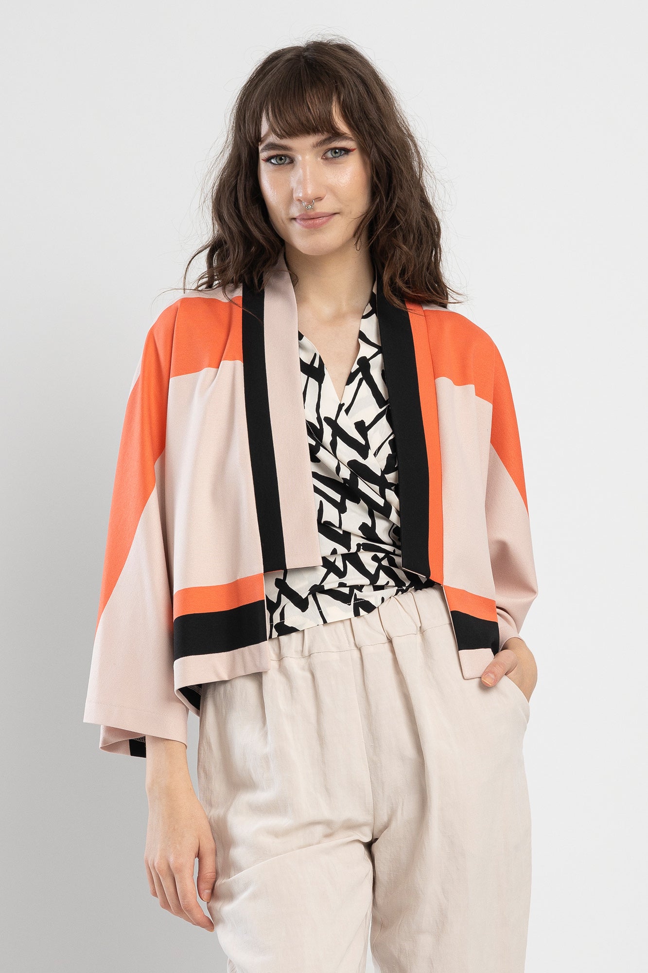 kimono style knitted cardigan cropped cut