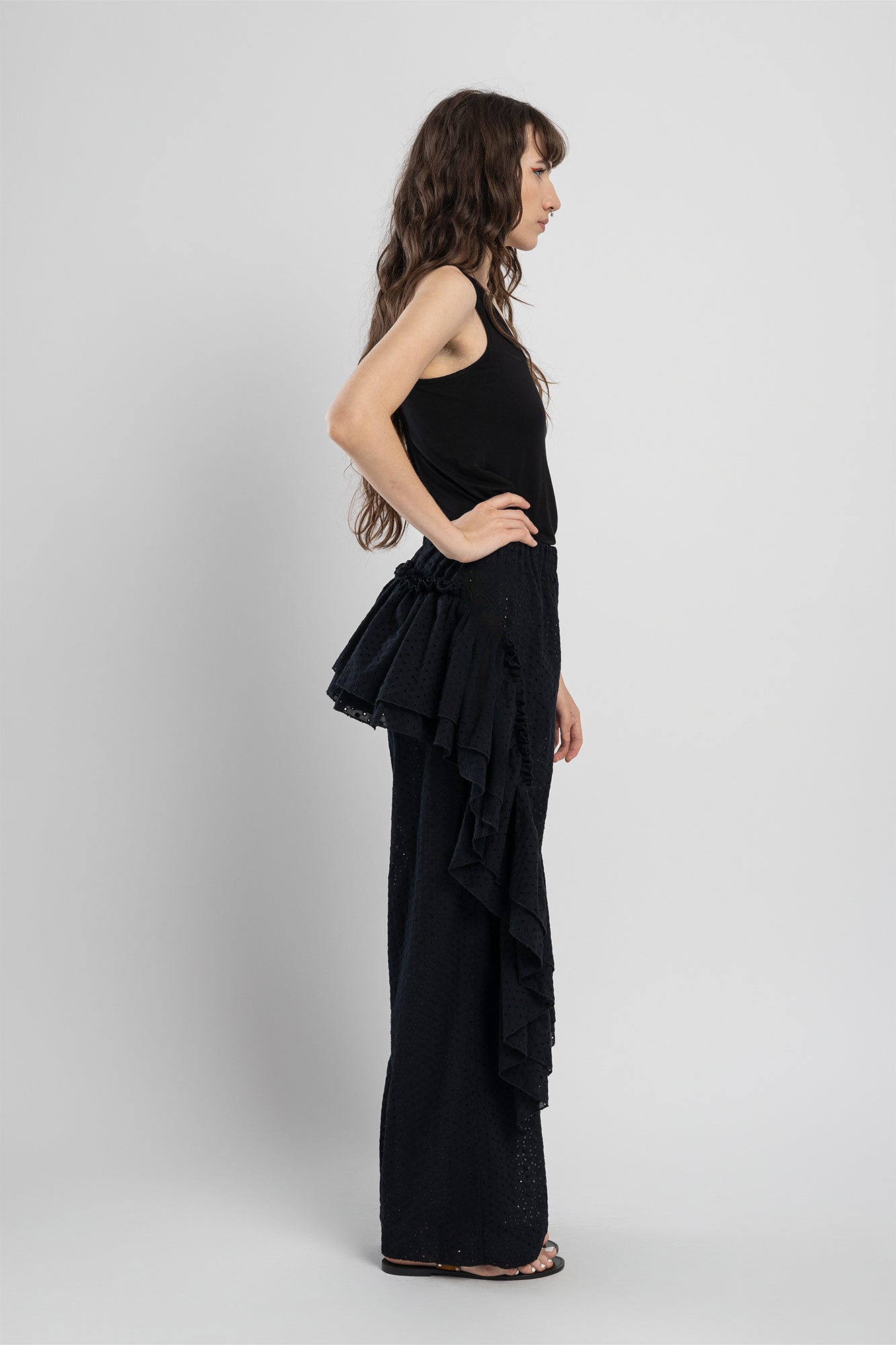 palazzo cut pants with frills on both leg artista budapest