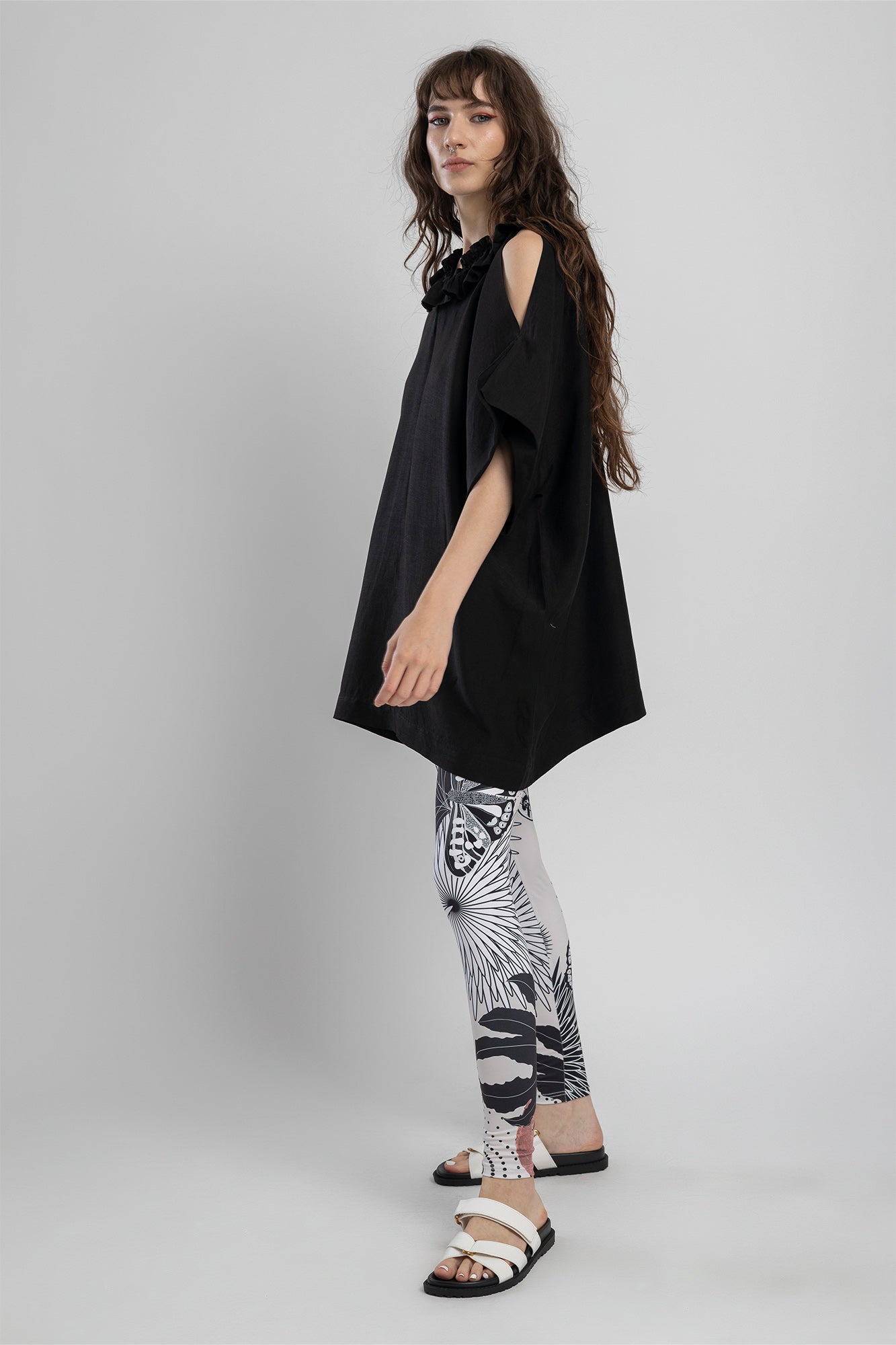 oversized simple black mini dress artista budapest