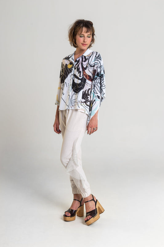 printed loose fitted shirt with button down closure artista budapest