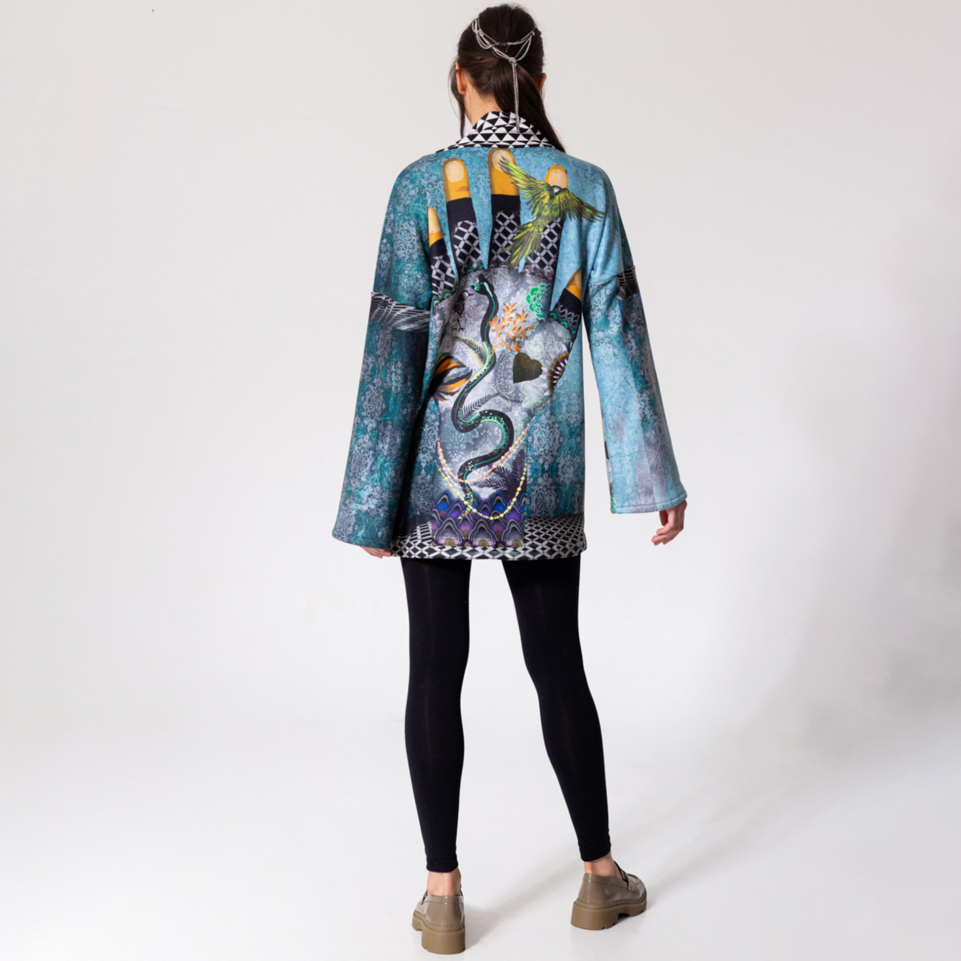 tunic with long sleeves