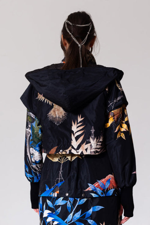 hooded vest with short sleeves artista budapest