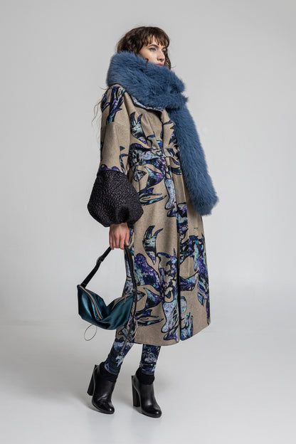 overlapped maxi coat with crystal like unique print design