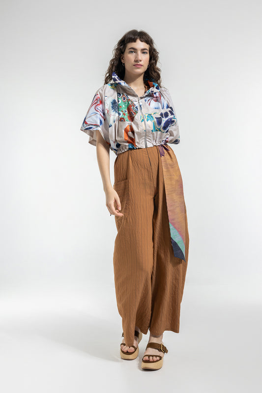 Cropped Zipped jacket with short sleeves