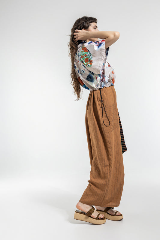 cropped zipped jacket with drawstrings on waist