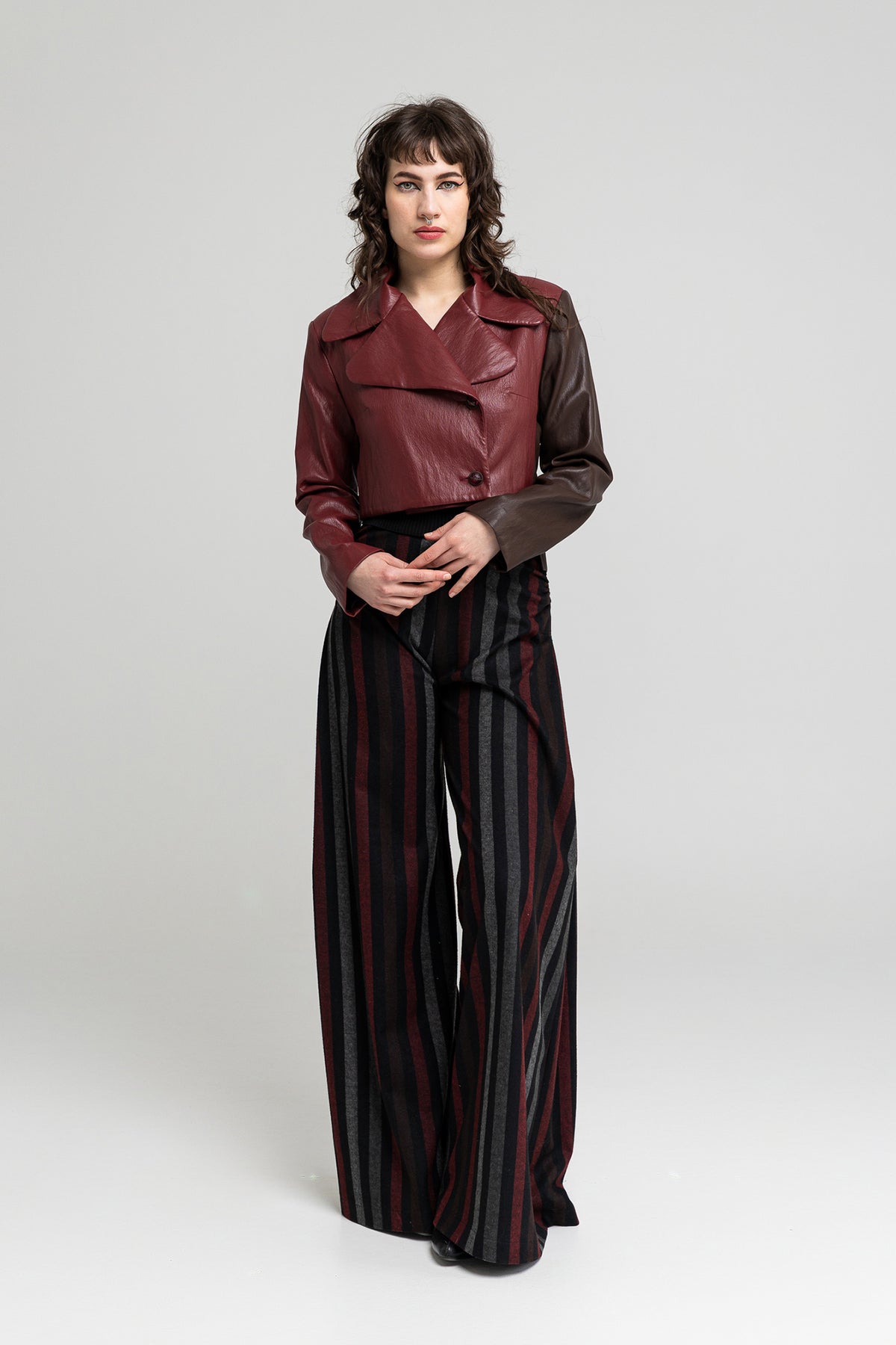 double breasted cropped jacket artista budapest