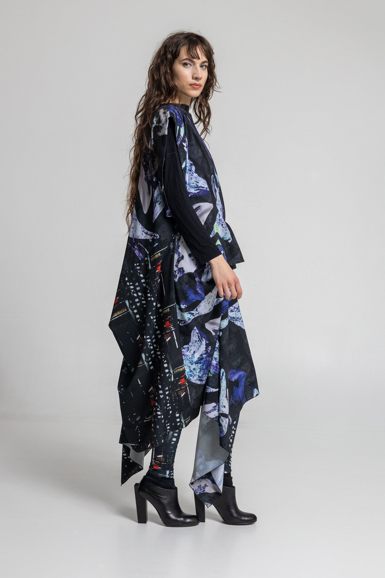 high-low hem maxi cut dress with unique print design