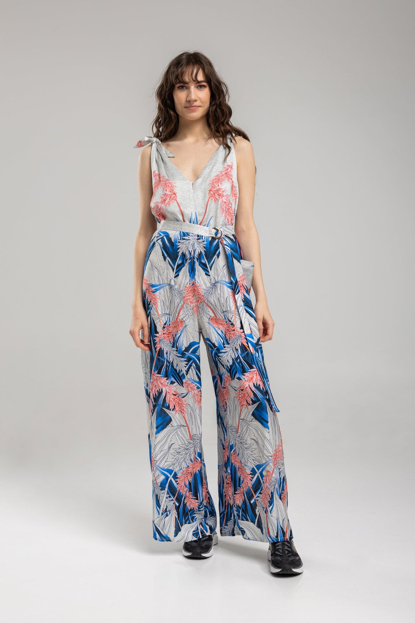 feminine jumpsuit made of silky viscose blend artista budapest
