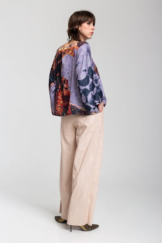loose fitted blouse with boat neck and batwing sleeves