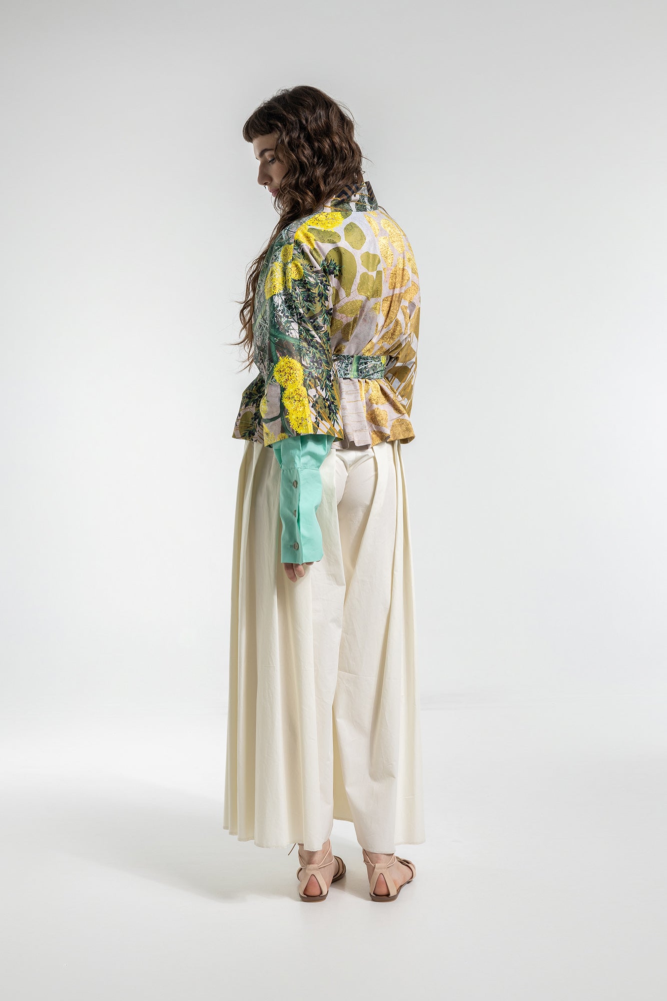 kimono with matching inset tie belt