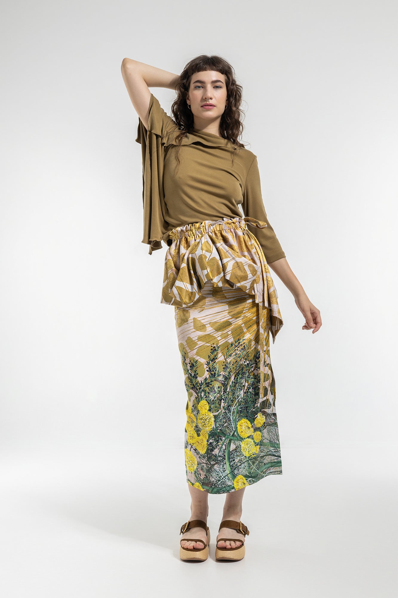 pencil skirt with ruffled belt