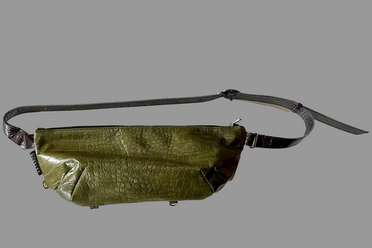 Moss Leather Ikebana Bag