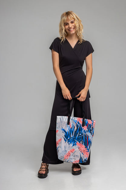 FREYA II. printed tote bag