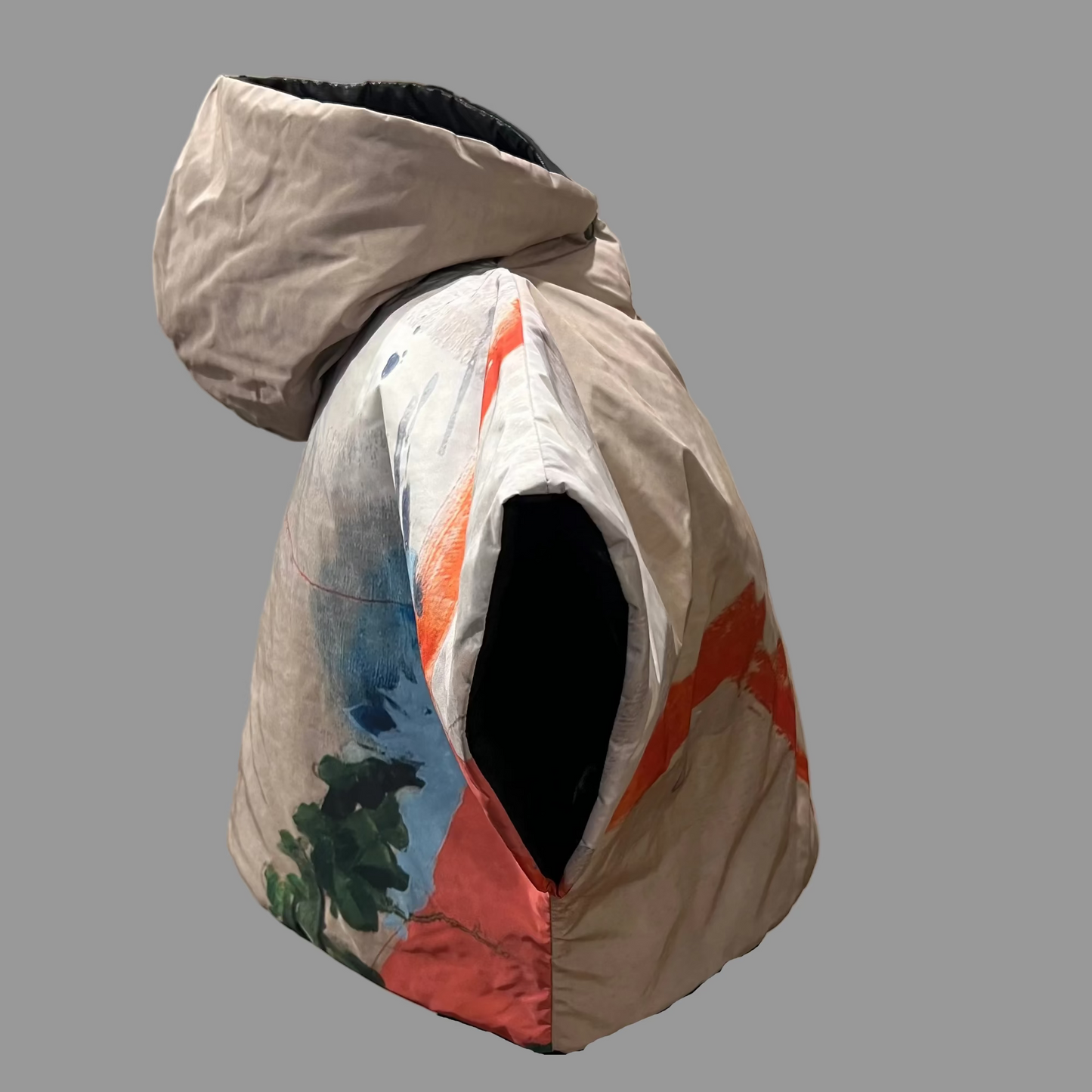 YOKO Hooded vest