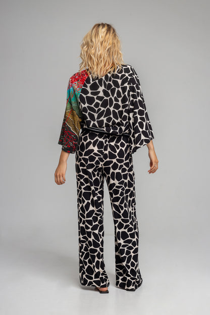 palazzo leg pants with elasticated waist artista budapest