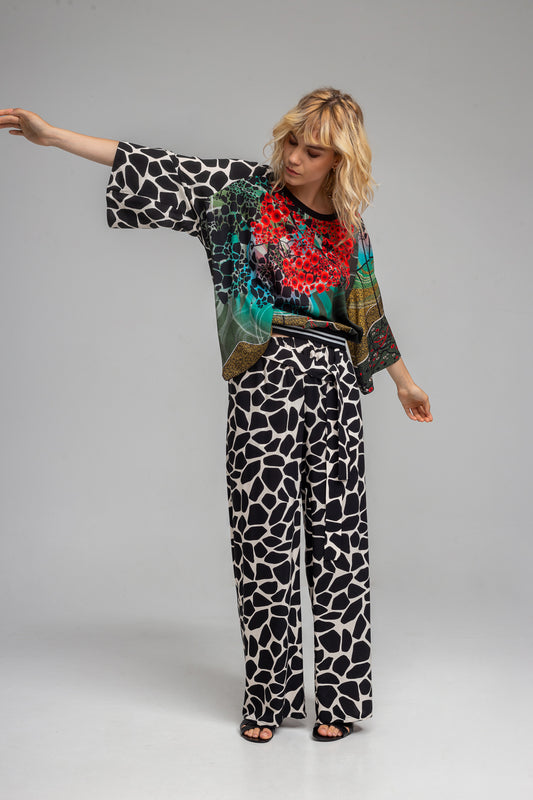 printed asymmetric blouse with 3/4 batwing sleeves artista budapest