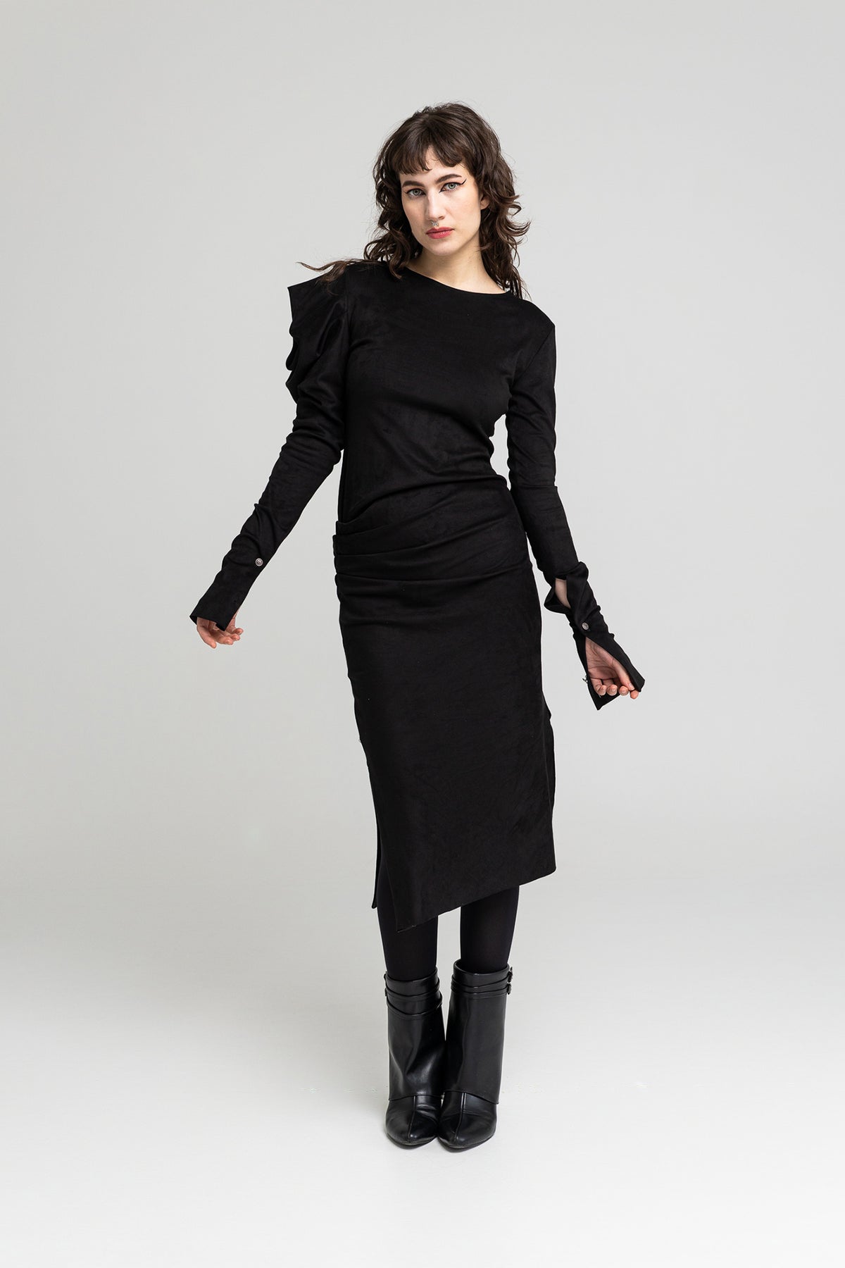 slightly elastic midi dress artista budapest