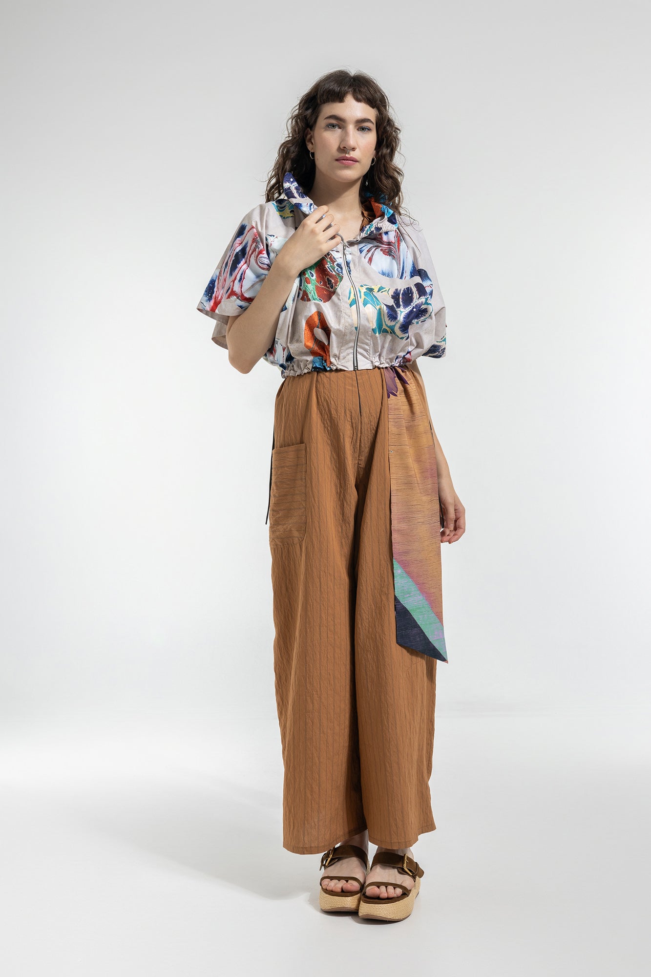 wide leg jumpsuit front pockets