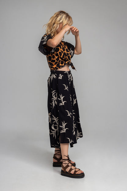 NANA black wide-legged culottes