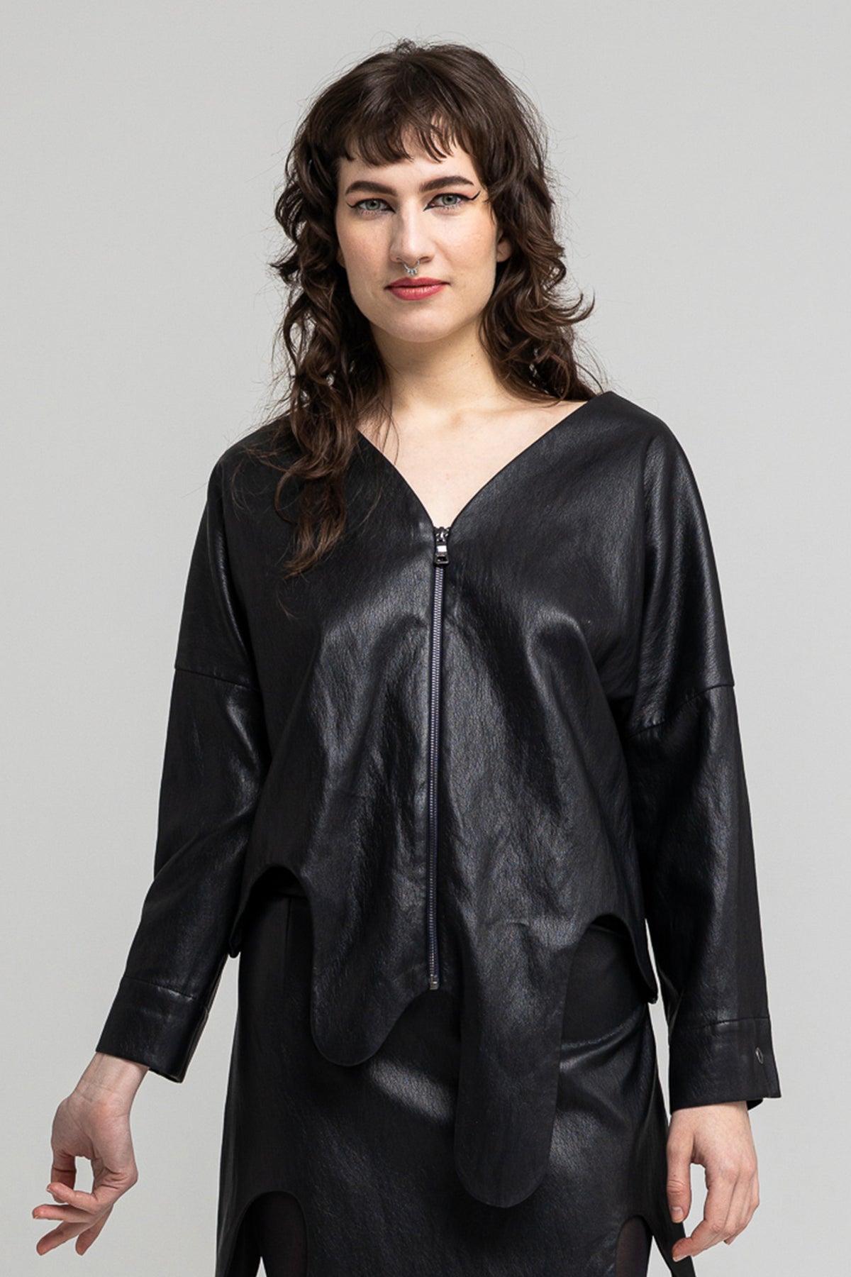 zipped asymmetric eco-leather jacket fully lined Artista Budapest
