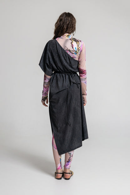 slightly elastic crystal like printed top