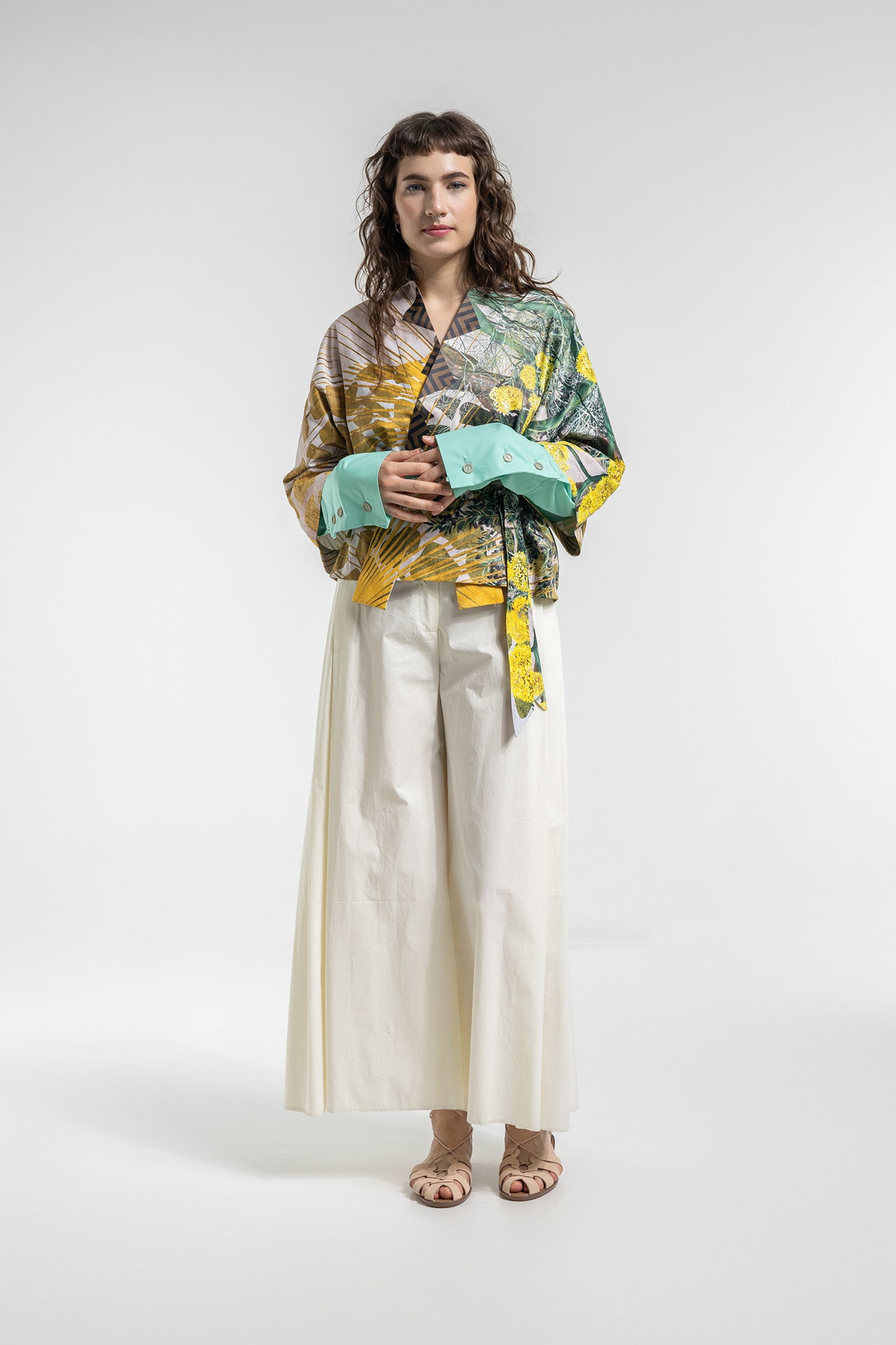 wide leg pants cropped cut