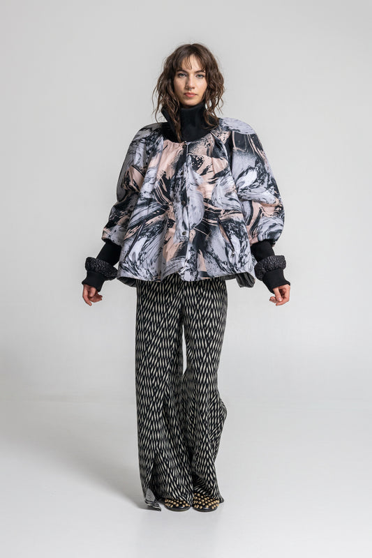 puffy printed jacket with button down closure